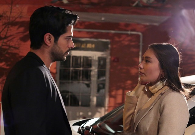 kara-sevda-45-bolum-4
